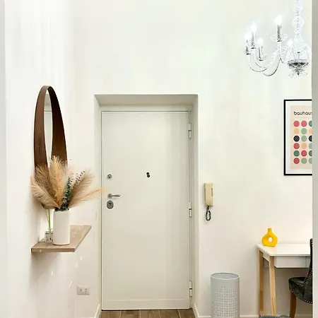 Romeasyoulike-esquilino N 86 * Roma