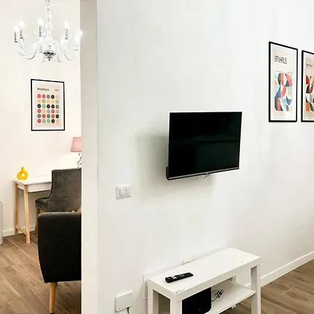 Romeasyoulike-esquilino N 86 Appartamento *